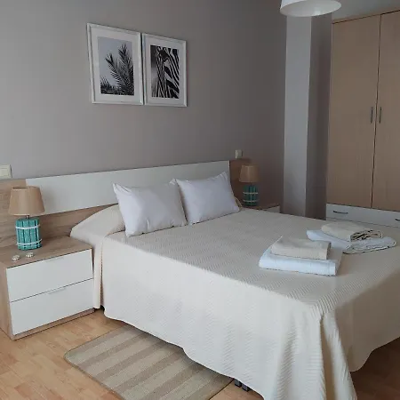 Apartment Pilares Tourist La Guardia (Castilla-La Mancha)
